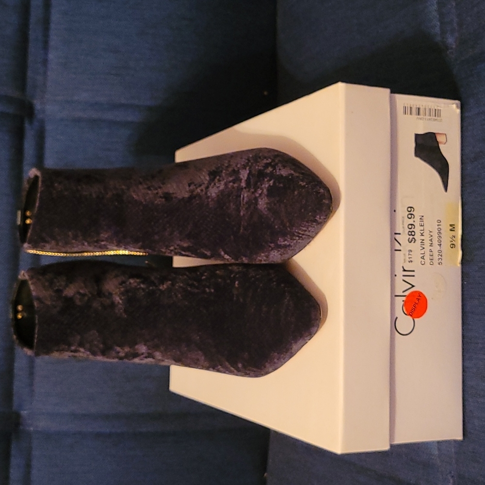 Deep Navy blue Calvin Klein suede Snake skin booties Gold heel - Picture 2 of 4
